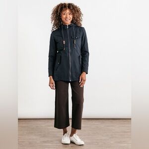 Bridge and Burn Women's Warbler Jacket in Navy size XS